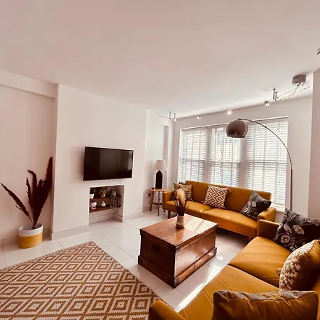 Stunning Spacious B.Apt. Slps.4 Londra Esterno foto